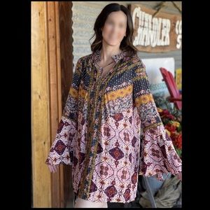 Boho hippie style with 70's vibe styles - can be worn as short dress or tunic!